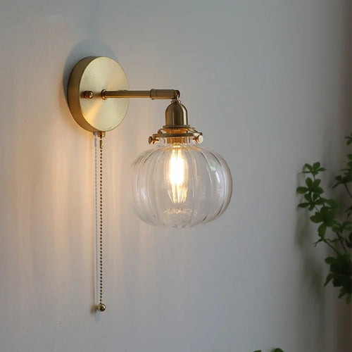 LightCrown - Modern Wall Lamp with Pull Switch