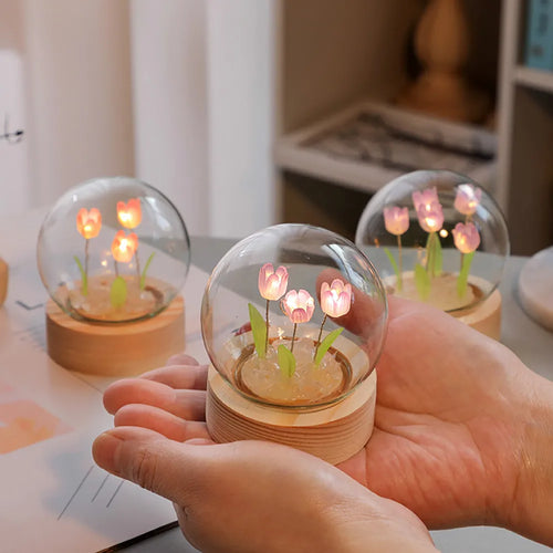 BlossomBeam - Tulip Table Desk Lamp