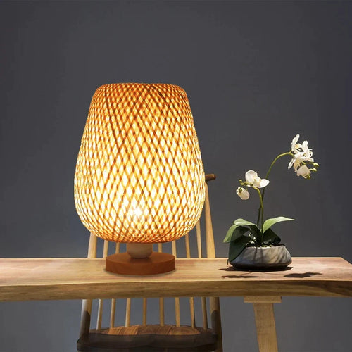 BambooElegance - Vintage Bamboo Lamps