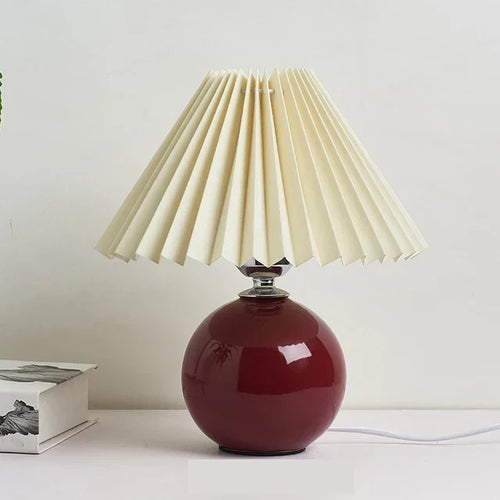 RetroGlow - Vintage Table Lamp with Pleated Shade – Stylish Retro Night Lamp
