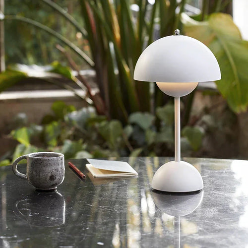 SolarFlare - LED Table Lamp for an Atmospheric Interior