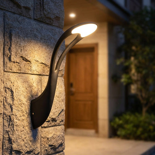 Outdoor LED Wall Light – Black Aluminium, Energy-Efficient