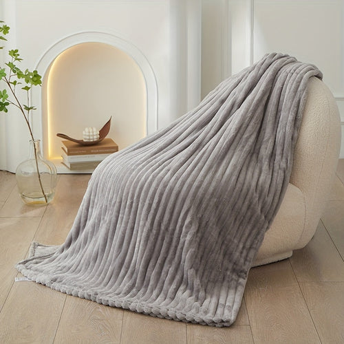 Thickened Striped Plush Blanket – Soft & Skin-Friendly Sofa Blanket, Multi-Purpose Nap Blanket