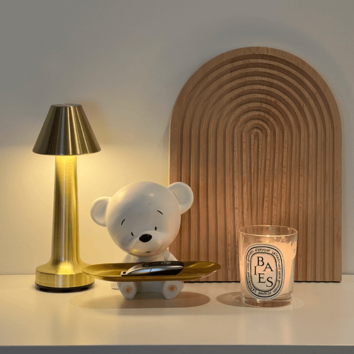 Bella Modern Wireless Table Lamp
