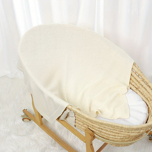 Soft Cotton Knit Swaddle Blanket – Solid Colour, Geometric Pattern, Perfect for Various Occasions