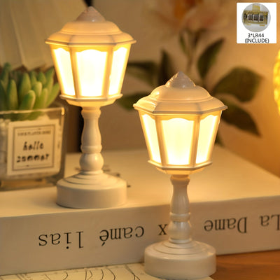 RetroGlow - Mini LED Table Lamp in Street Lantern Style