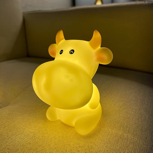 CowGlow - Cute Cow Night Light with Battery Power for Children's Room Decoration