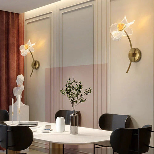 BloomGlow - Modern Flower Wall Lamp with LED Lighting