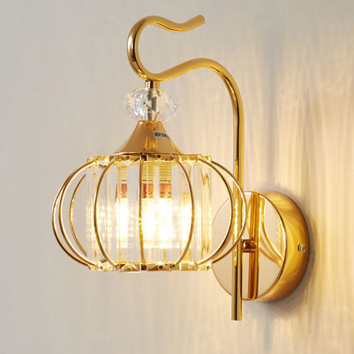 MetalArtistry – Artistic Iron Bedside Lamp