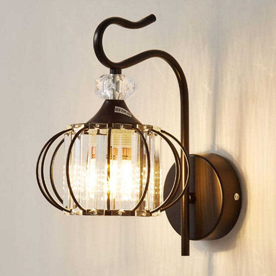 MetalArtistry – Artistic Iron Bedside Lamp