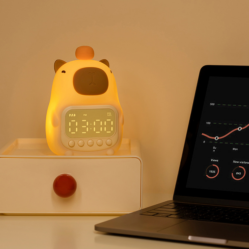 CapyGlow – Cute Capybara Night Light with LED and Alarm Clock for Children