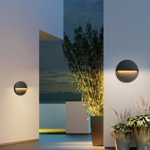 StepLume – Elegant LED Outdoor Stair Lighting