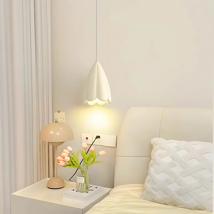 French Style Cream-Colored Pendant Light - Rustic Nature-Inspired Design