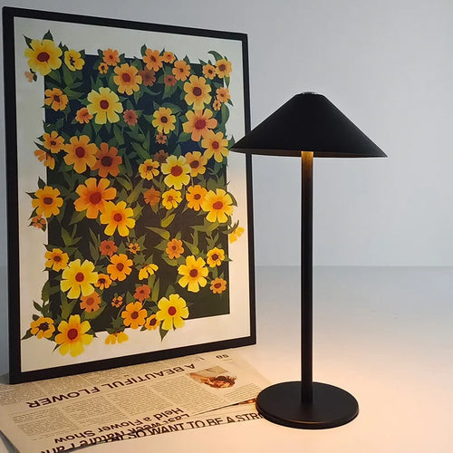 LumiFlex - Wireless LED Desk Lamp