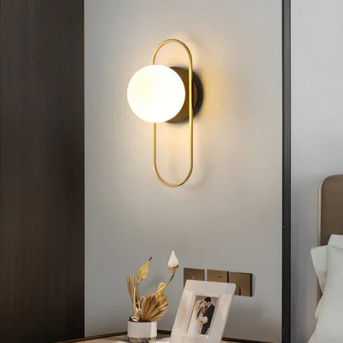 AureliaGlow - Luxurious and Timeless Wall Light